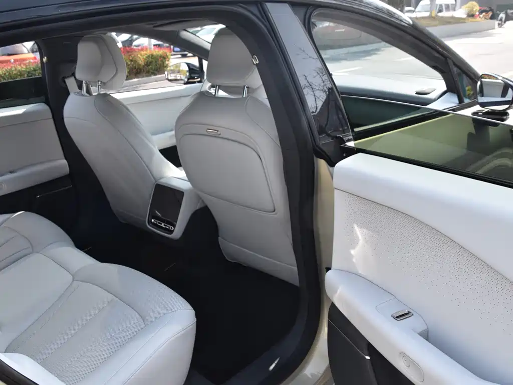 Xpeng P7+ 2024 Long Battery Life Max купить на сайте DeffCars