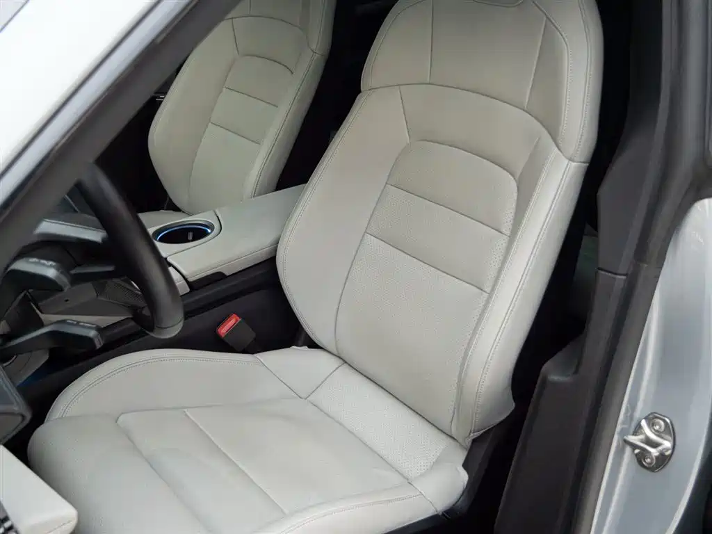 Taycan 2019 Taycan 4S купить на сайте DeffCars