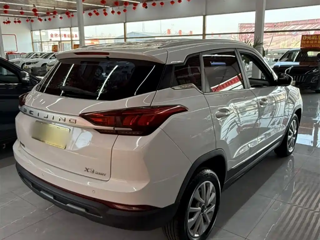 Beijing X3 2019 1.5T Manual Honor Edition купить на сайте DeffCars