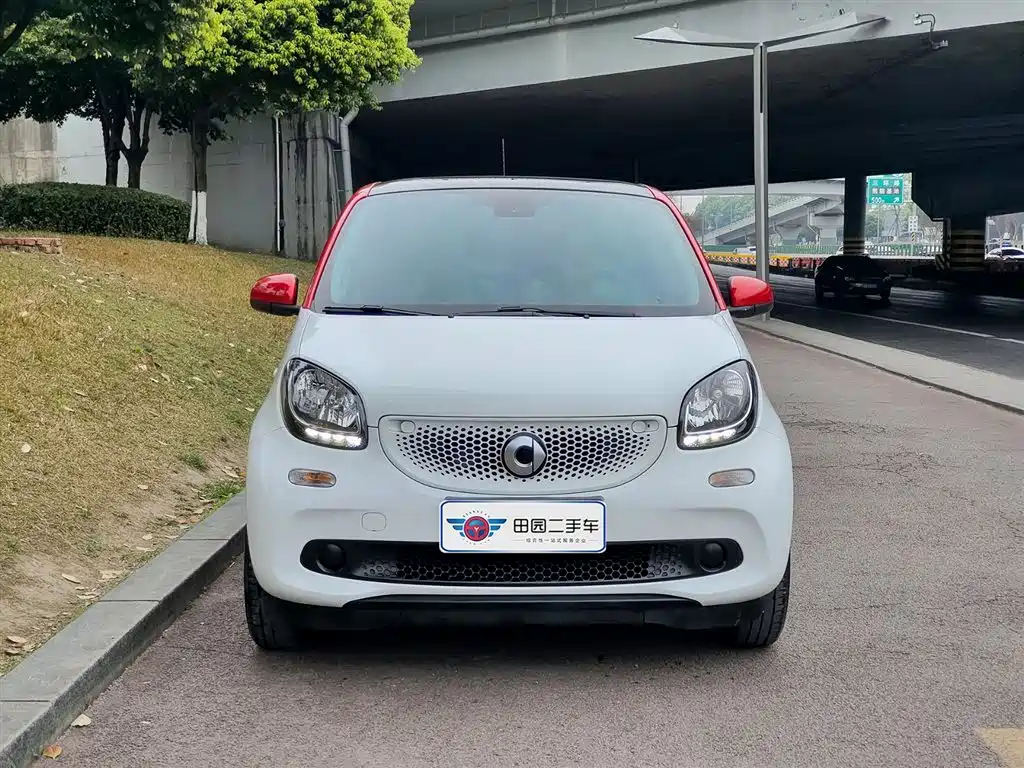 smart forfour 2018 1.0L 52kW passion version купить на сайте DeffCars