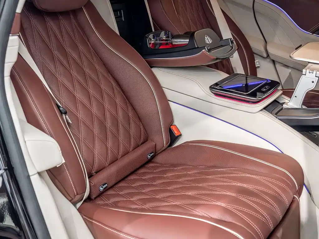 Maybach GLS 2021 GLS 600 4MATIC Lile Edition купить на сайте DeffCars