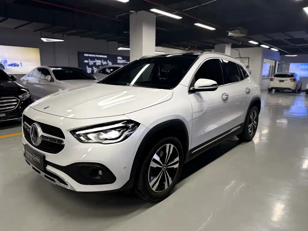 Mercedes-Benz GLA 2022 GLA 200 купить на сайте DeffCars