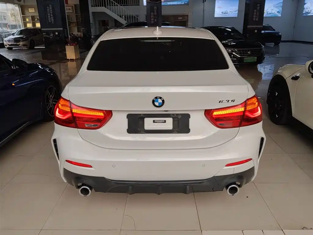 BMW 1 Series 2019 120i Leading M Sports Package купить на сайте DeffCars