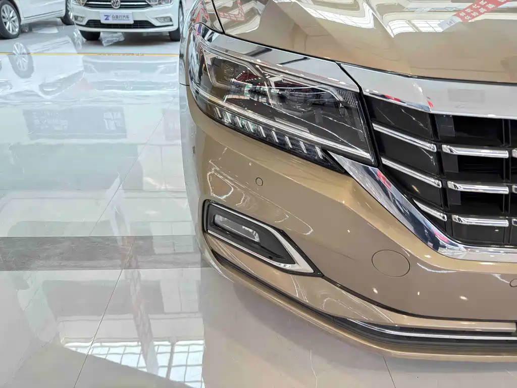 Passat 2020 330TSI Deluxe Edition National VI купить на сайте DeffCars