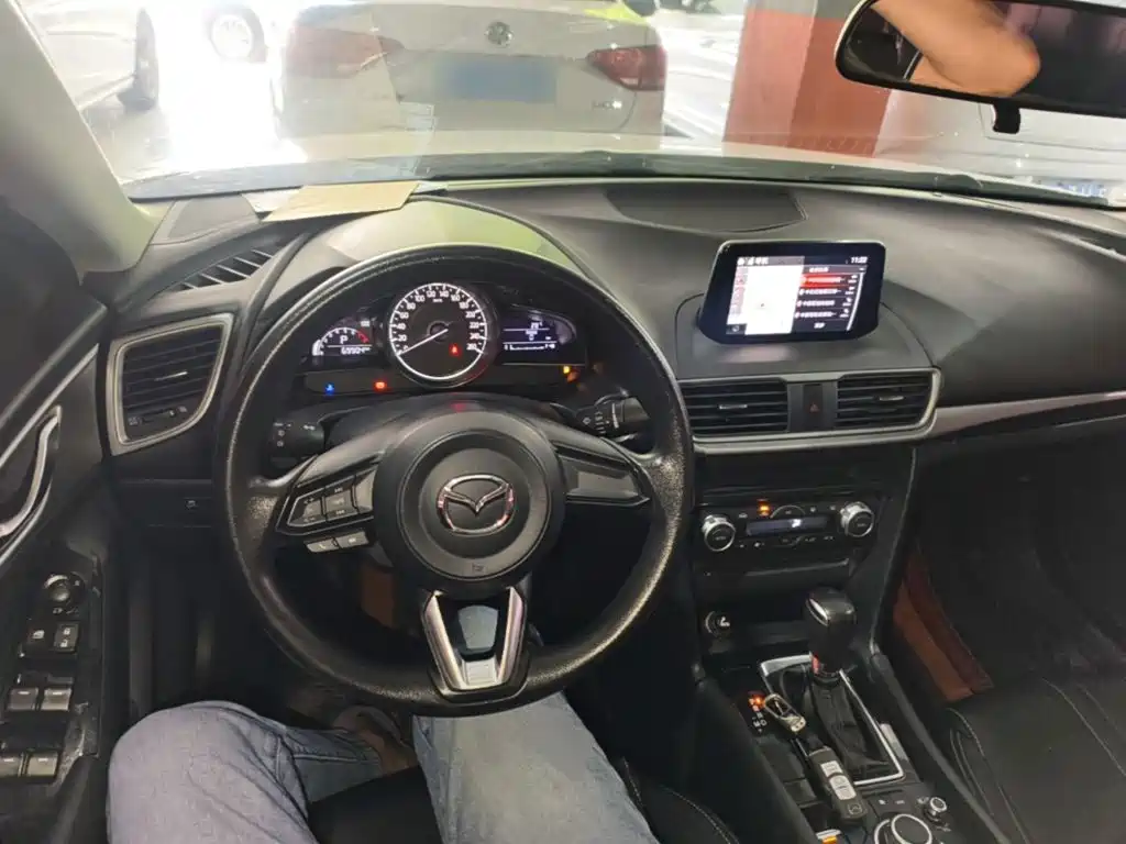 Mazda3 Angkesela 2017 sedan 1.5L automatic luxury model National V купить на сайте DeffCars