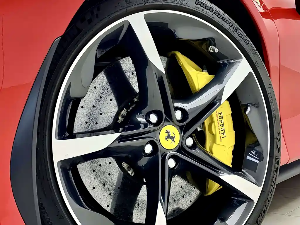 SF90 2020 3.9T V8 Stradale купить на сайте DeffCars