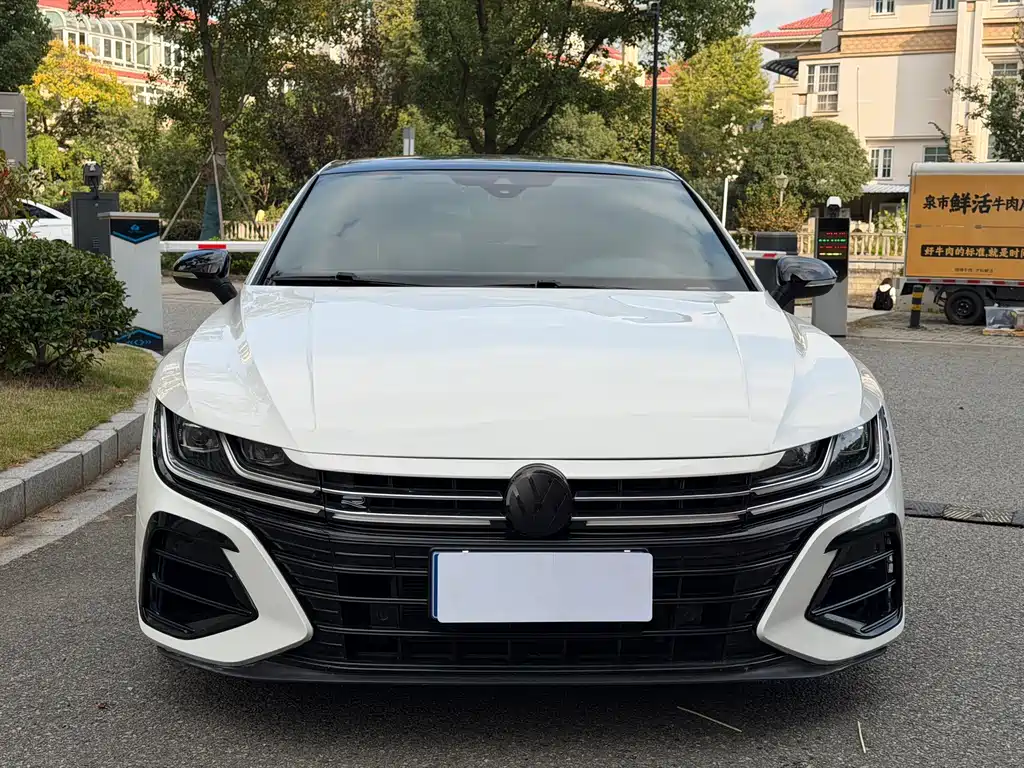 Faw CC Faw CC 2023 380TSI eye-catching version купить на сайте DeffCars