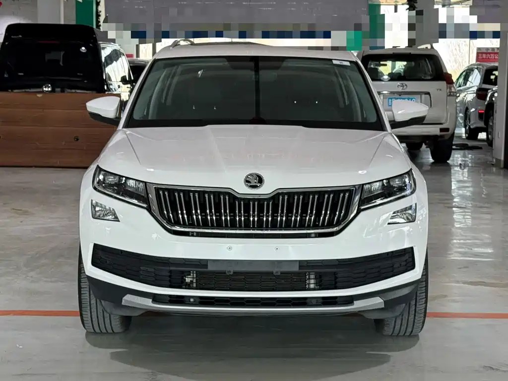 Kodiak 2019 facelift TSI330 5-seater two-wheel drive luxury premium version National V купить на сайте DeffCars