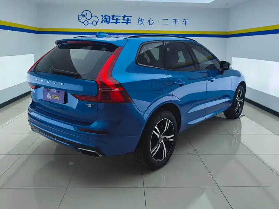 Volvo XC60 2021 T5 four-wheel drive Zhiyuan Sports Edition купить на сайте DeffCars