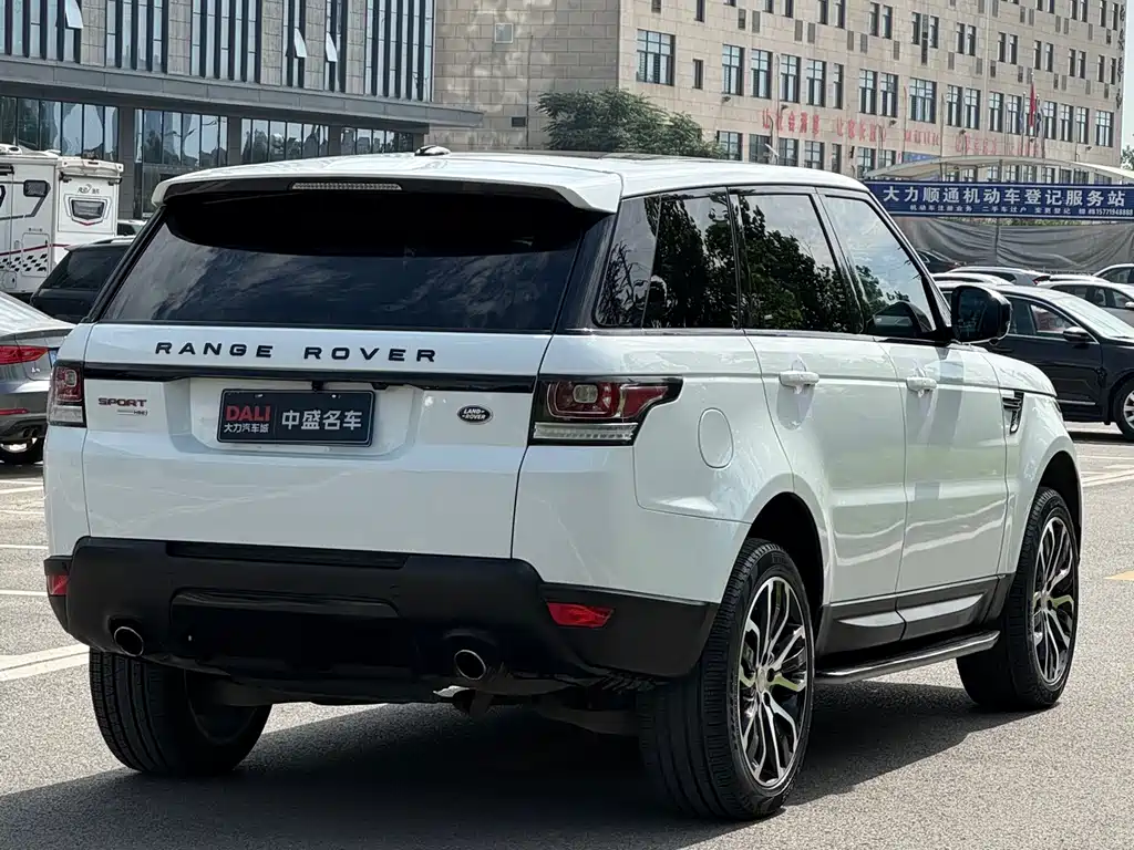 Range Rover Sport 2014 3.0 SC V6 HSE DYNAMIC купить на сайте DeffCars