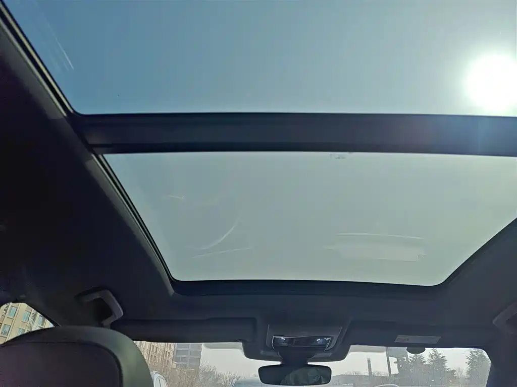 Tiguan L 2024 PRO 380TSI four-wheel drive R-Line Zhizun Edition купить на сайте DeffCars
