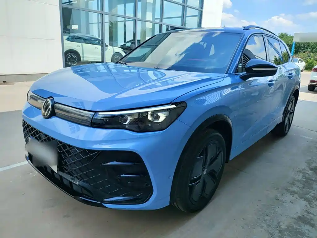 Tiguan L 2024 PRO 380TSI four-wheel drive R-Line Zhizun Edition купить на сайте DeffCars