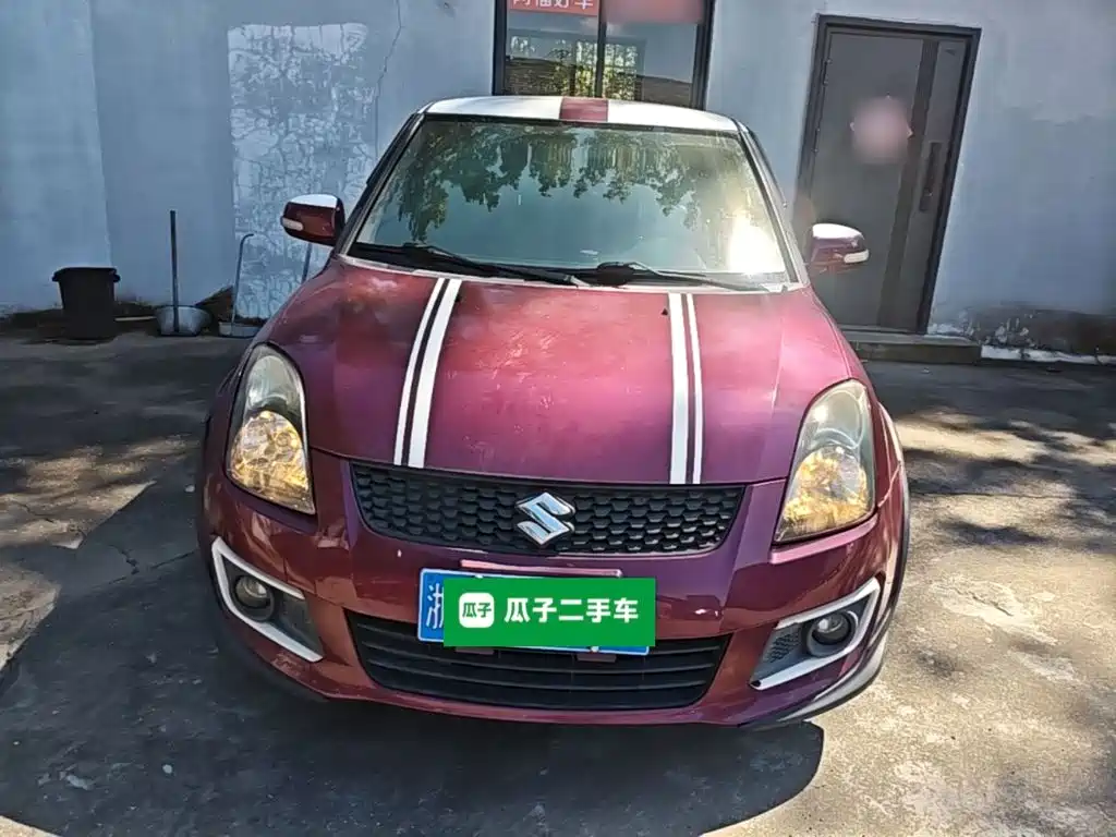 Swift 2013 1.5L Automatic 20th Anniversary Limited Edition купить на сайте DeffCars