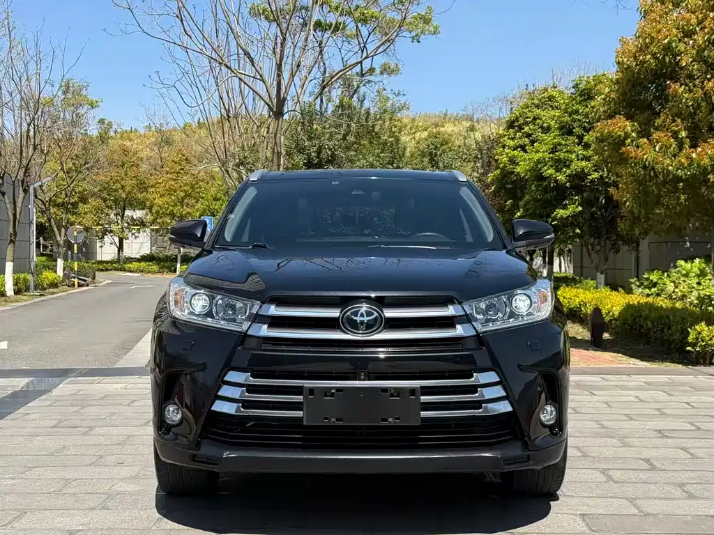 Highlander 2018 2.0T four-wheel drive extreme version, 7 seats, National V купить на сайте DeffCars