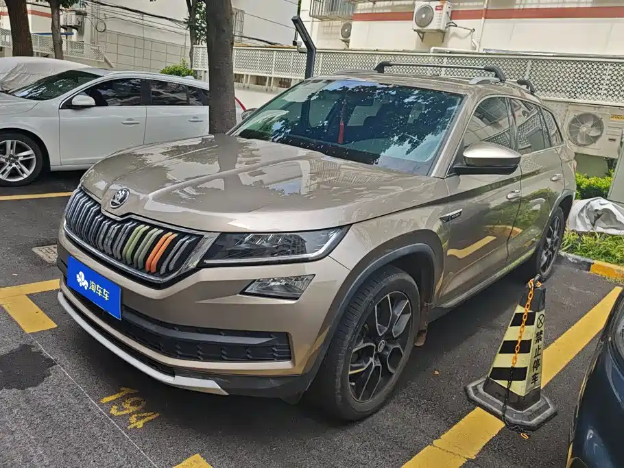 Kodiak 2018 TSI330 7-seat two-wheel drive luxury premium version купить на сайте DeffCars