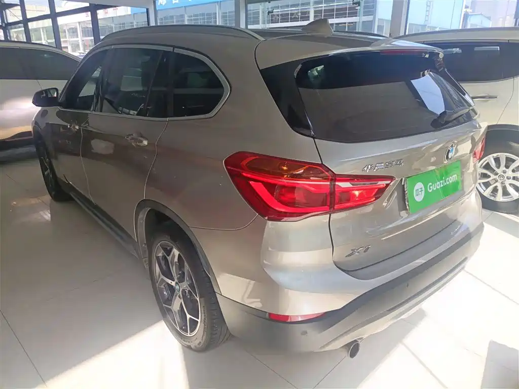 BMW X1 2019 sDrive18Li Exclusive Model купить на сайте DeffCars