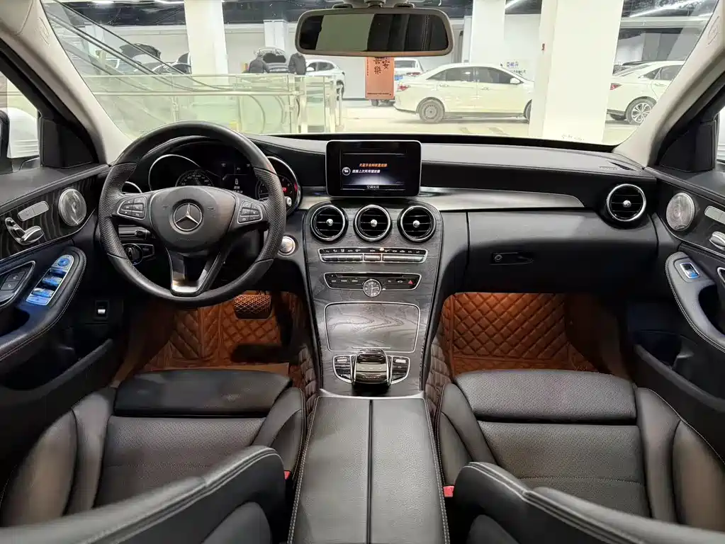 Mercedes-Benz C-Class 2017 C 200 L Sports Edition купить на сайте DeffCars