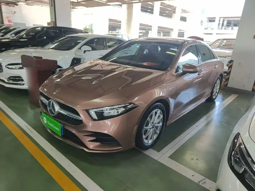 Mercedes A-Class 2020 facelift A 200 L sports sedan and fashionable model купить на сайте DeffCars