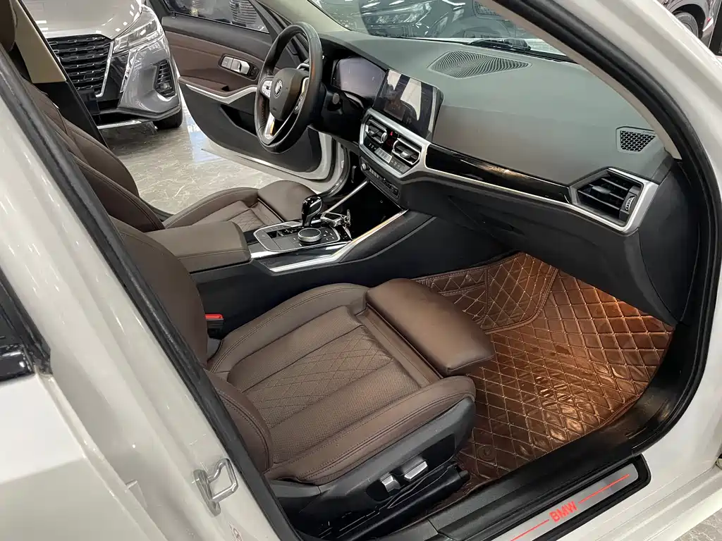 BMW 3 Series 2022 facelift 320i sports package купить на сайте DeffCars