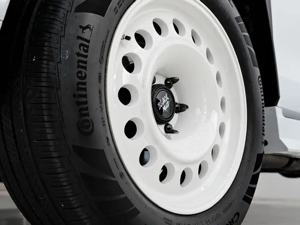 Tank 300 New Energy 2025 Hi4-T 37.1kWh купить на сайте DeffCars