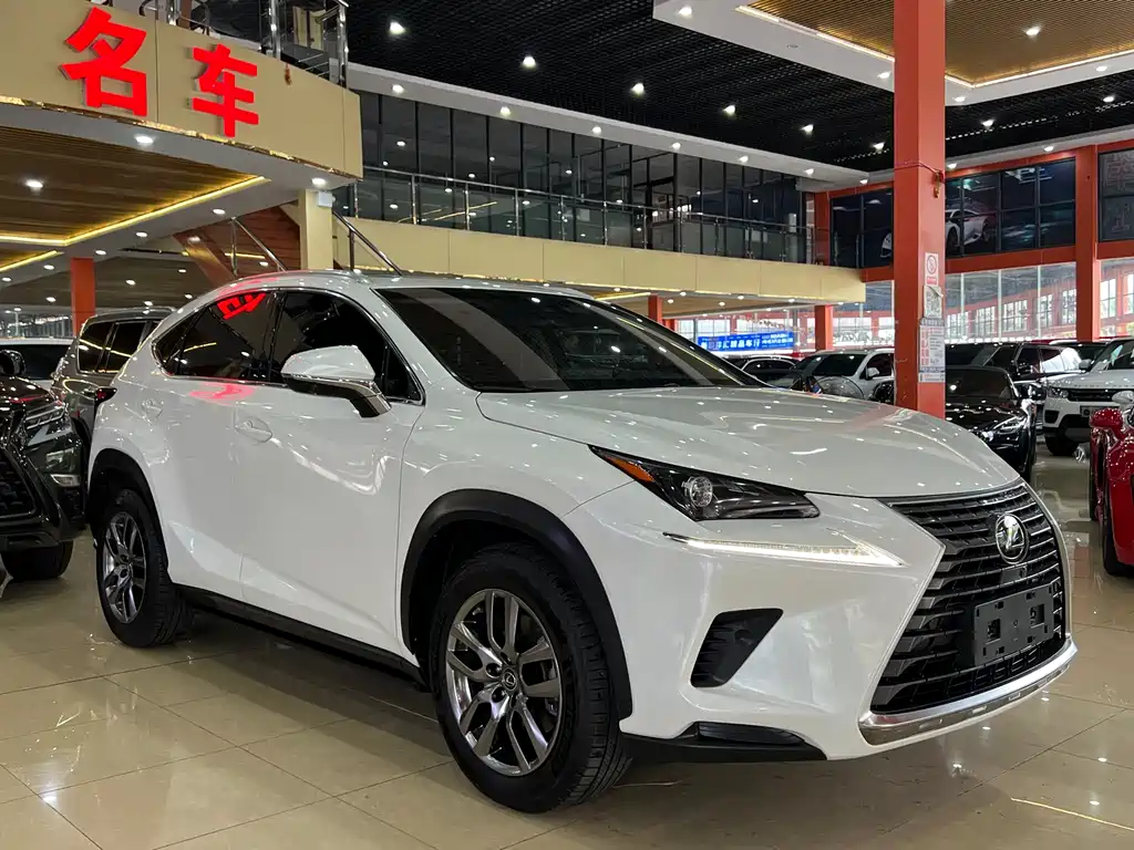 Lexus NX 2017 300 AWD Advanced Edition купить на сайте DeffCars