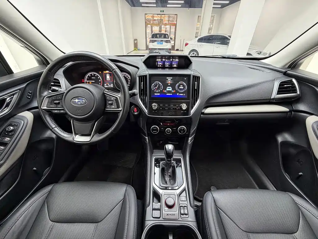 Forester 2022 2.0i AWD Deluxe Edition EyeSight купить на сайте DeffCars