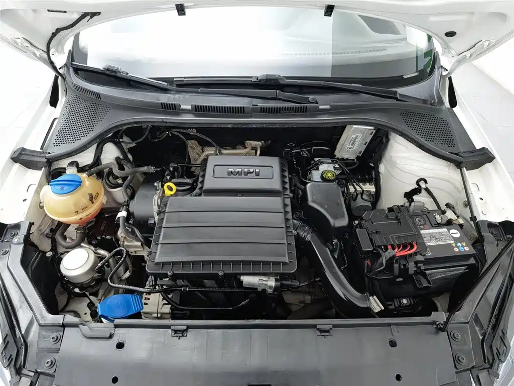 Santana 2019 1.5L Manual Fashion Edition National VI купить на сайте DeffCars