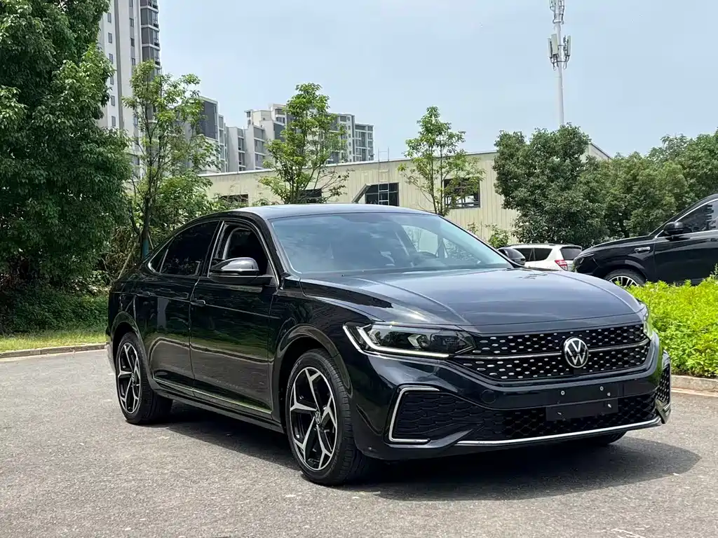 Passat 2023 facelift 330TSI Star Elite Edition купить на сайте DeffCars