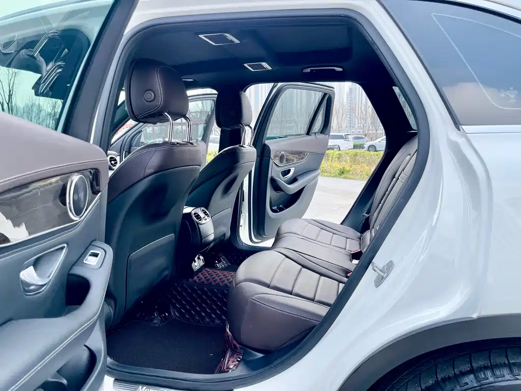 Mercedes-Benz GLC 2019 GLC 260 L 4MATIC Dynamic купить на сайте DeffCars