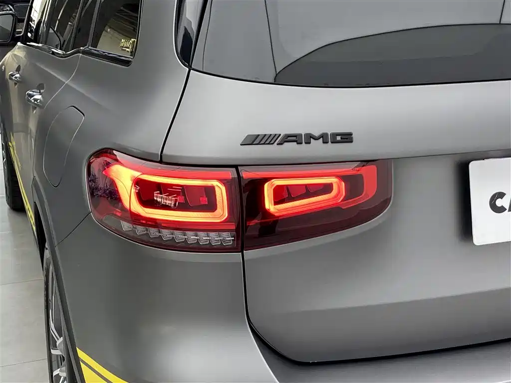 Mercedes-Benz GLB AMG 2022 AMG GLB 35 4MATIC купить на сайте DeffCars
