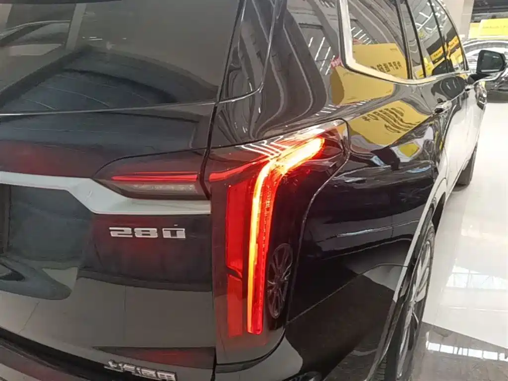 Cadillac XT6 2020 facelift 28T six-seat luxury model купить на сайте DeffCars