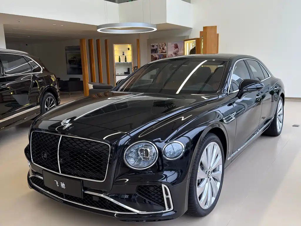 Flying Spur Plug-in Hybrid 2026 4.0T V8 Standard Edition купить на сайте DeffCars