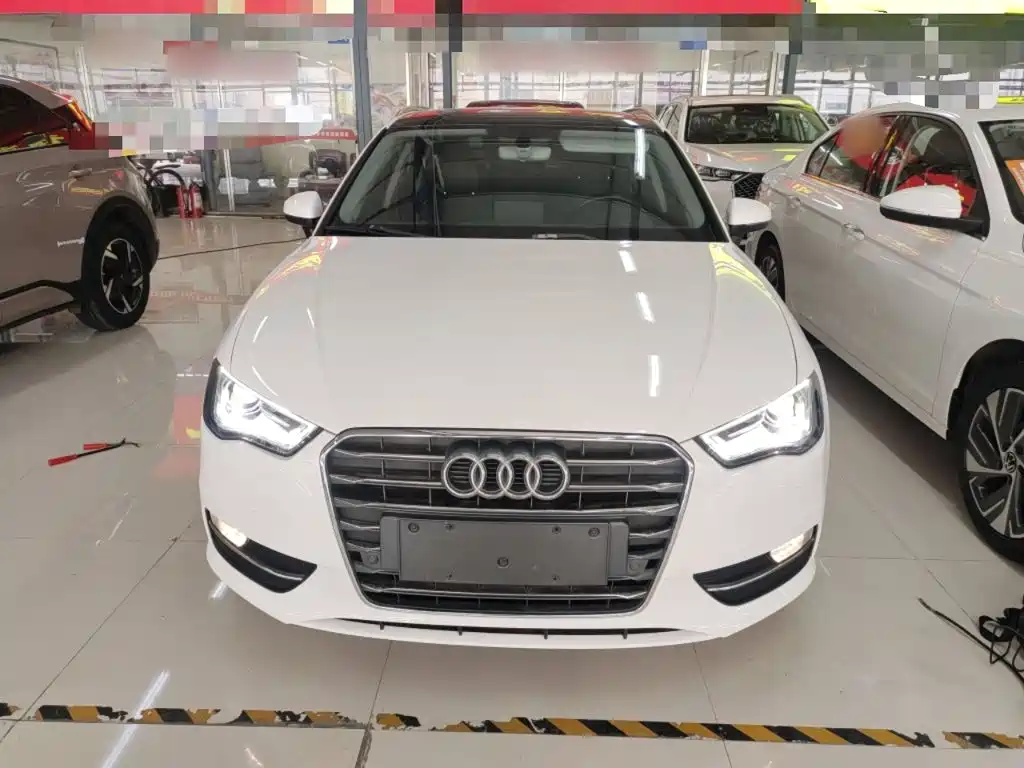 Audi A3 2016 Sportback 35 TFSI Fashion купить на сайте DeffCars