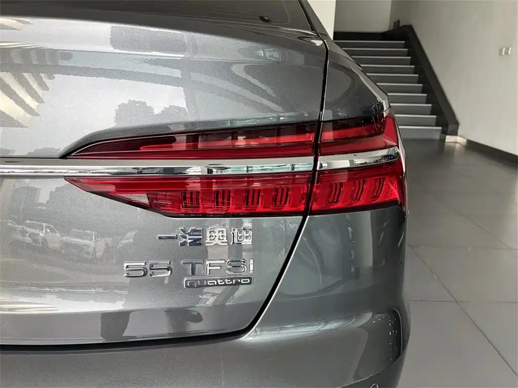 Audi A6L 2020 55 TFSI quattro exclusive dynamic model купить на сайте DeffCars