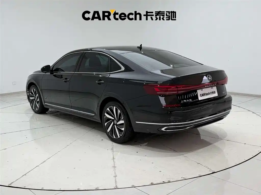 Passat 2023 facelift 330TSI Elite Edition купить на сайте DeffCars