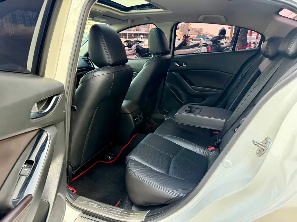Mazda3 Angkesela 2017 Sedan 2.0L Automatic Flagship National V купить на сайте DeffCars