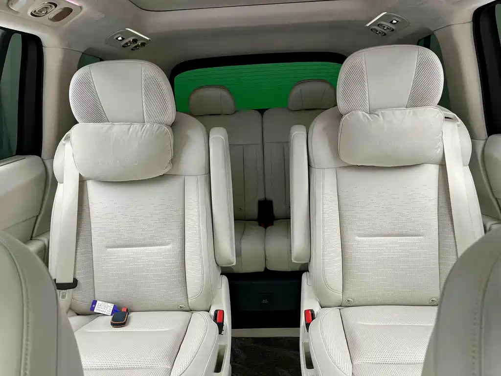 Lynk & Co 900 2025 2.0T Ultra купить на сайте DeffCars