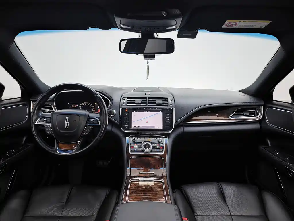 Lincoln Continental 2017 2.0T Two-wheel drive Exclusive Edition купить на сайте DeffCars