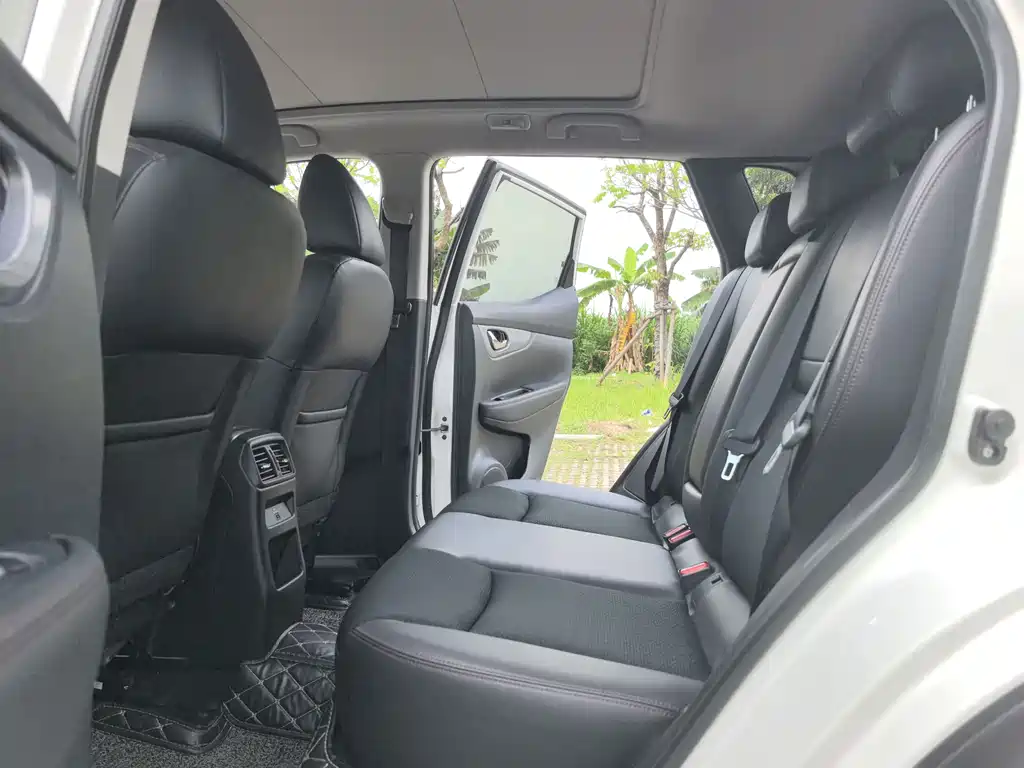 Qashqai 2019 2.0L CVT Deluxe Edition купить на сайте DeffCars