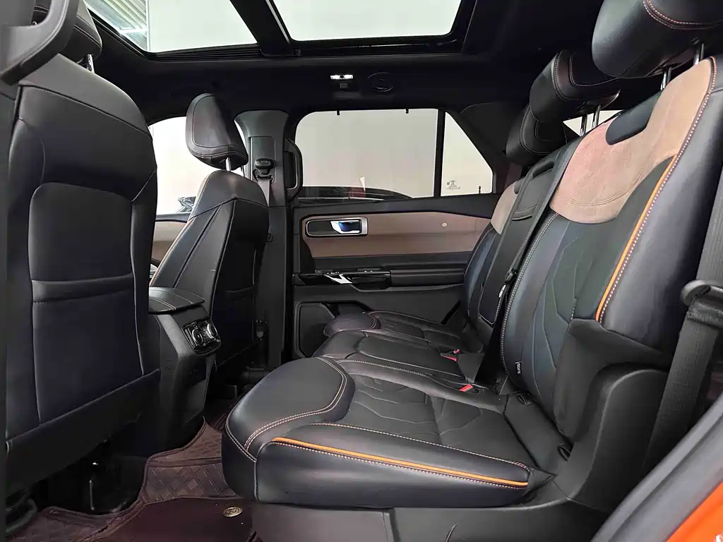 Explorer 2024 2.3T EcoBoost Kunlun Peak Edition 7 seats купить на сайте DeffCars
