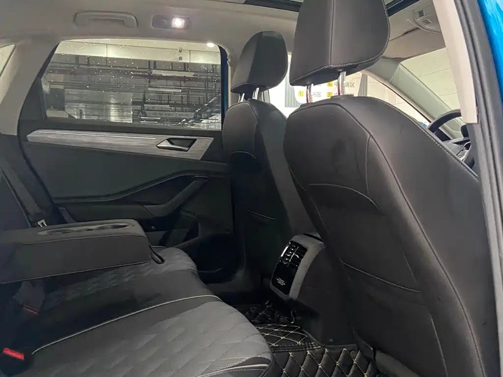 Sagitar 2023 300TSI DSG Super Edition купить на сайте DeffCars