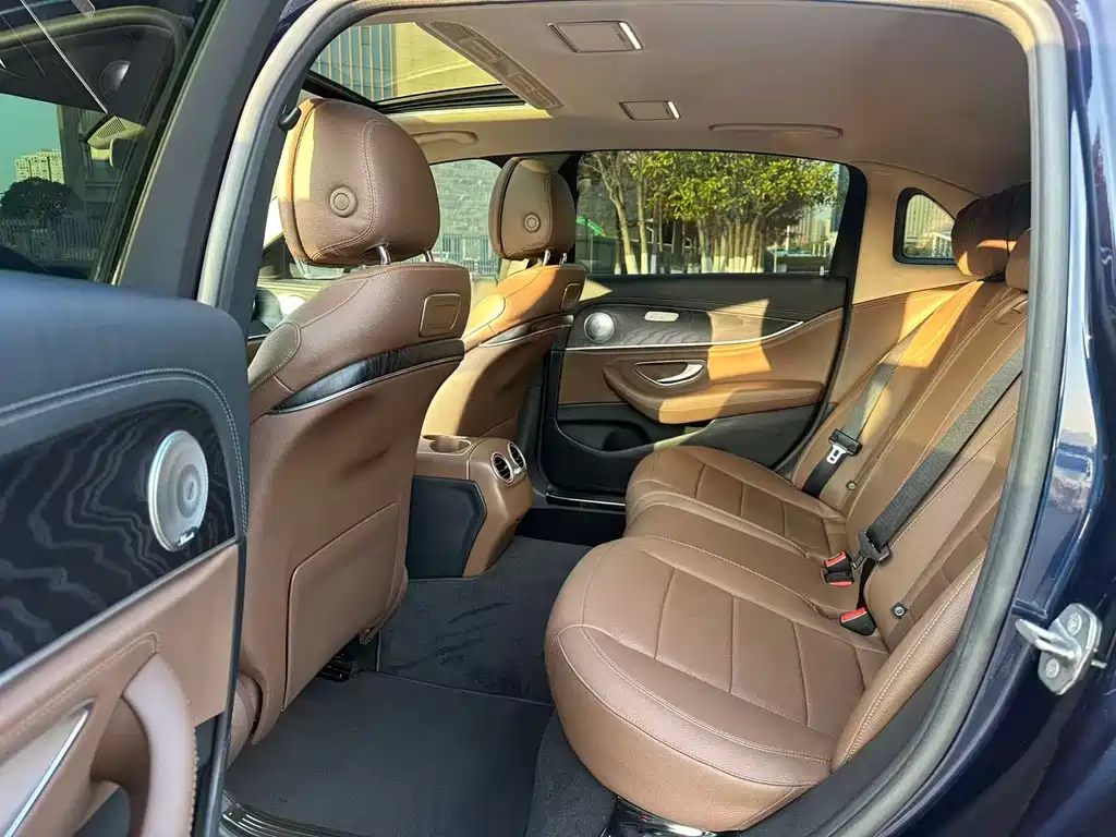 Mercedes-Benz E-Class 2018 E 200 L Sports купить на сайте DeffCars