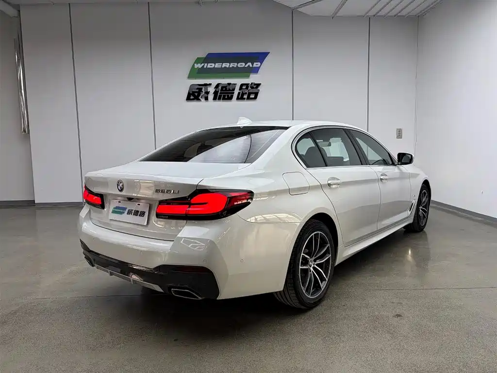 BMW 5 Series 2022 facelift 525Li M Sports Package купить на сайте DeffCars