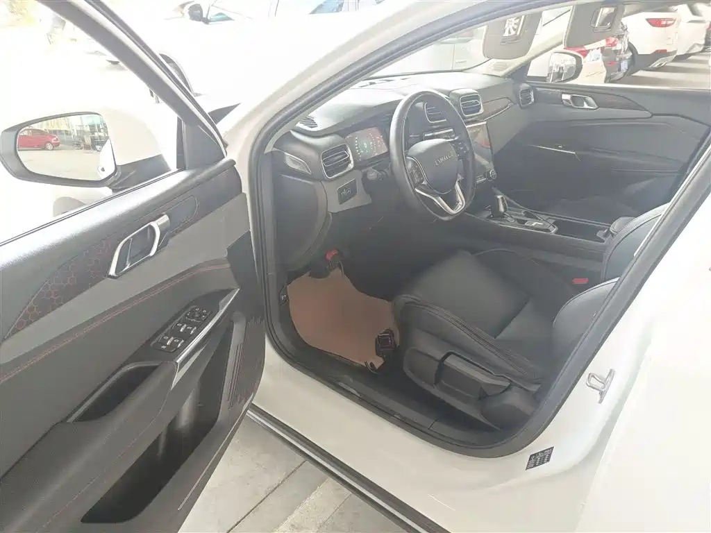 Lynk & Co 02 2019 High-Energy Version 2.0T Automatic Two-wheel Drive Powerful Version National VI купить на сайте DeffCars