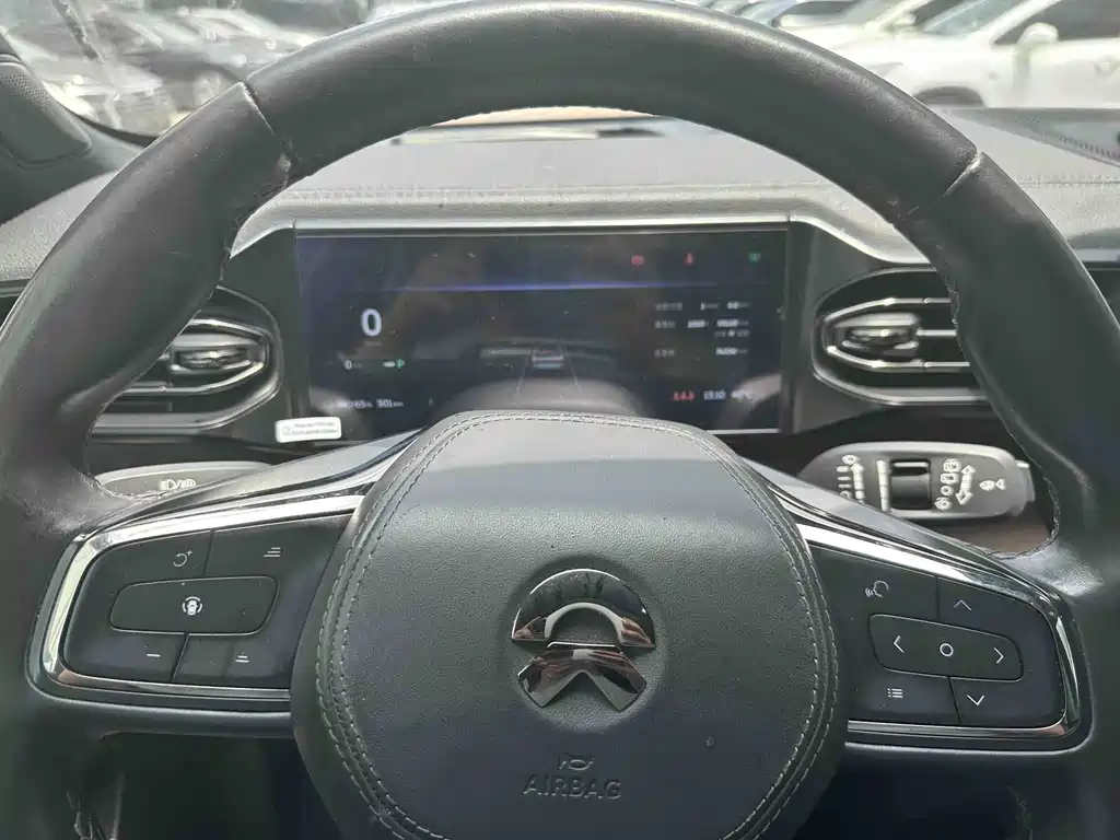 NIO ES6 2022 75kWh performance version купить на сайте DeffCars