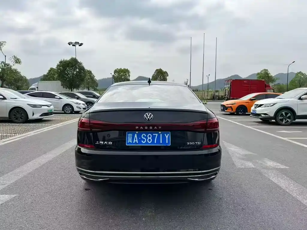 Passat 2023 facelift 330TSI Star Elite Edition купить на сайте DeffCars
