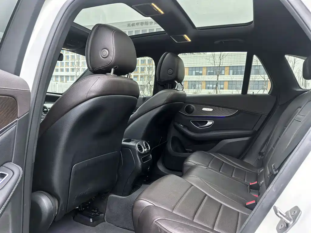 Mercedes-Benz GLC 2020 facelift GLC 260 L 4MATIC luxury model купить на сайте DeffCars