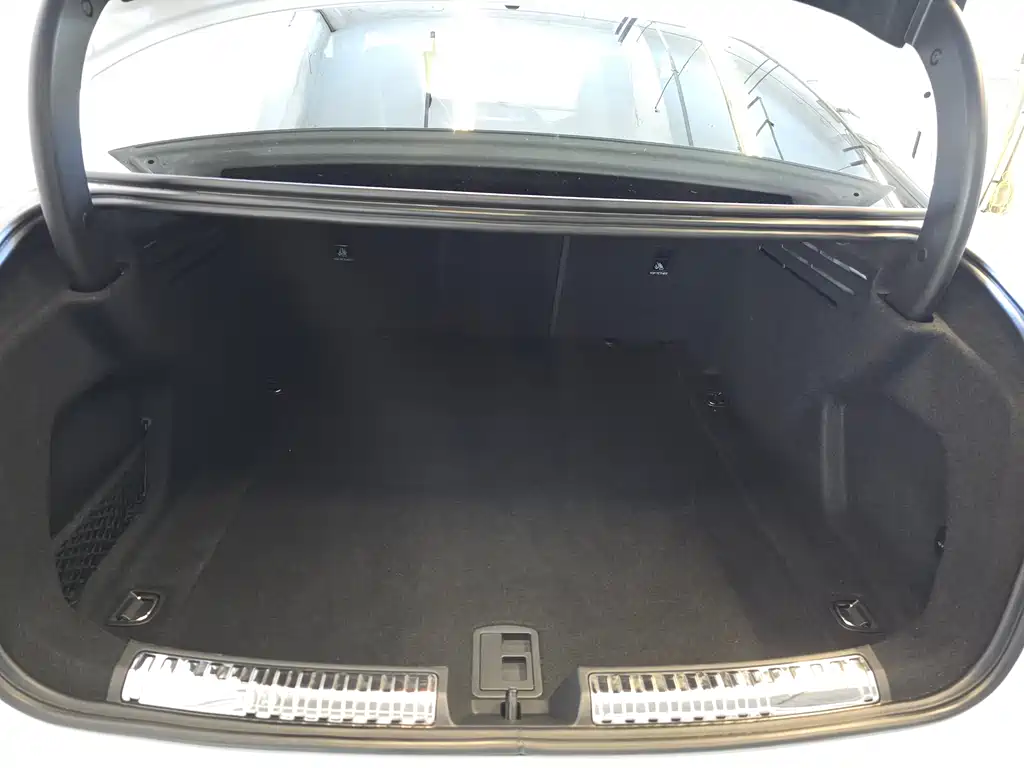 Audi A5L 2026 2.0T sports version quattro купить на сайте DeffCars