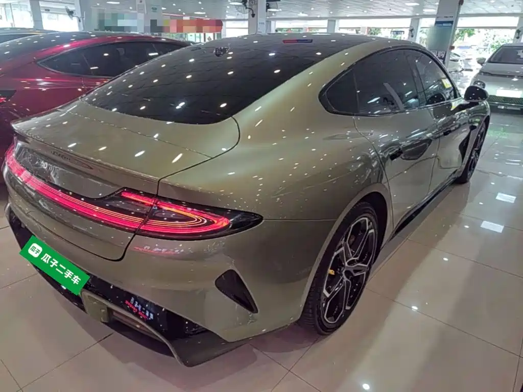 SU7 2024 rear-drive ultra-long range high-end intelligent driving Pro version купить на сайте DeffCars