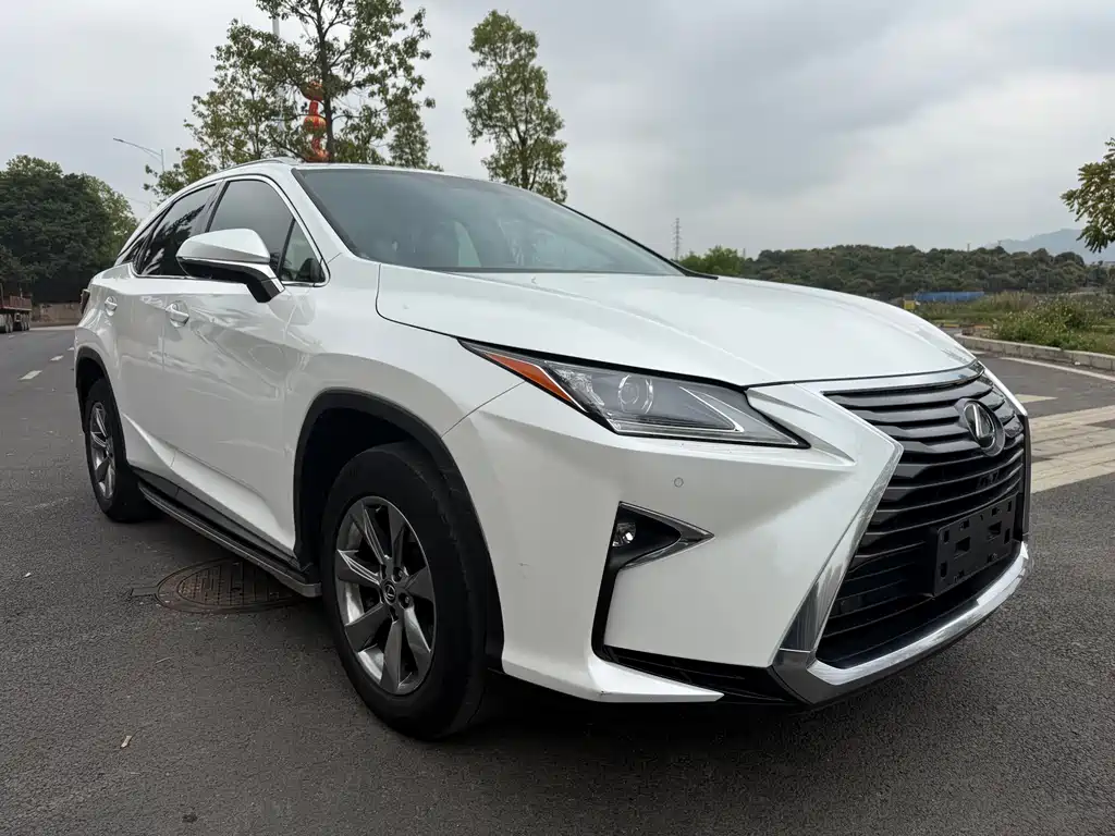 Lexus RX 2016 300 2WD Elite Edition National V купить на сайте DeffCars